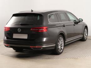 Volkswagen Passat  2.0 TDI R-Line 