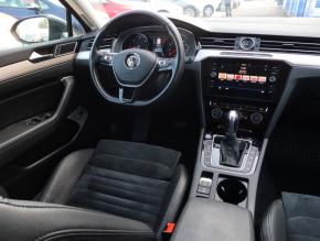 Volkswagen Passat  2.0 TDI R-Line 