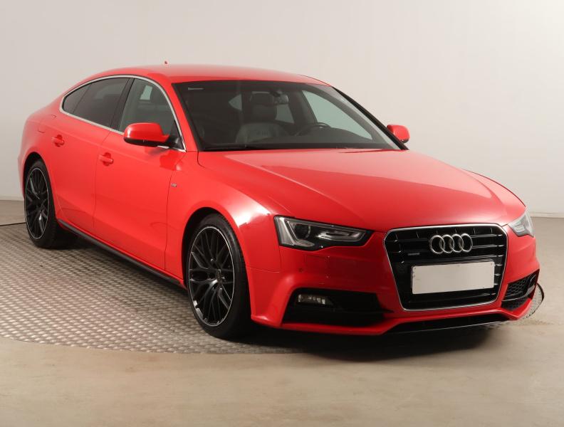 Audi A5  2.0 TDI S-Line