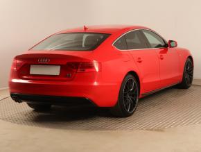 Audi A5  2.0 TDI S-Line 