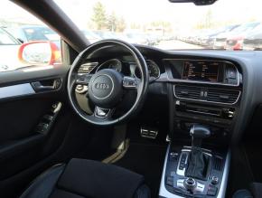 Audi A5  2.0 TDI S-Line 