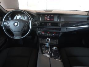 BMW 5  525d 