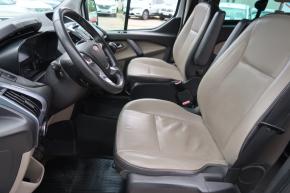 Ford Tourneo Custom  2.2 TDCi 