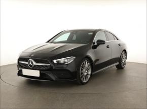 Mercedes-Benz CLA  200 AMG Paket 