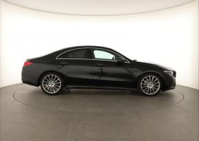 Mercedes-Benz CLA  200 AMG Paket 