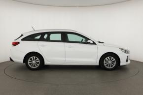 Hyundai i30  1.6 CRDi Trikolor Plus 