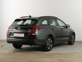 Hyundai i30  1.5 DPI Smart 