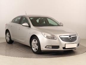 Opel Insignia  1.8 