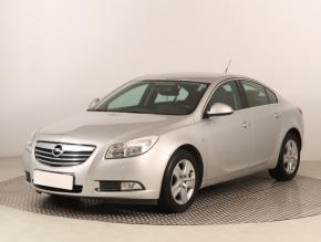 Opel Insignia  1.8 