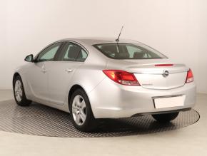 Opel Insignia  1.8 