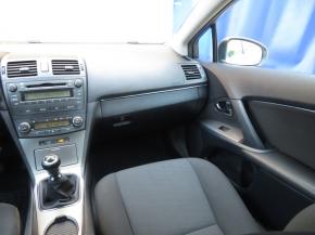 Toyota Avensis  2.0 D-4D 