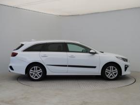 Kia Ceed  1.6 CRDi 