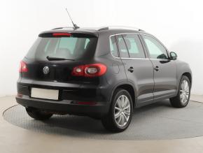 Volkswagen Tiguan  2.0 TDI 