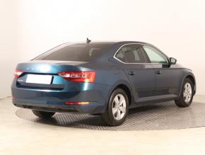 Škoda Superb  1.5 TSI 