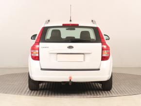 Kia Ceed  1.4 CVVT 