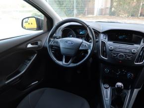 Ford Focus  1.6 i Trend 