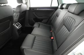 Škoda Superb  2.0 TDI 