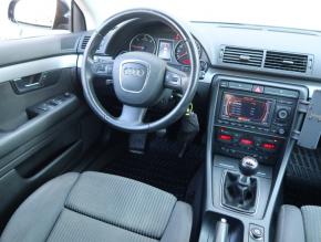 Audi A4  2.0 TDI 