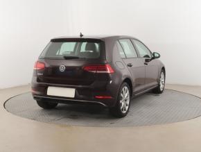 Volkswagen Golf  1.0 TSI Marathon Edition 