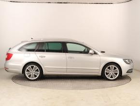 Škoda Superb  2.0 TDI Elegance 