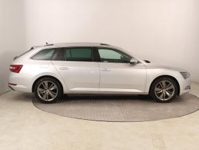 Škoda Superb  2.0 TDI Style 