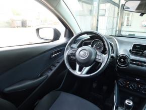 Mazda 2  1.5 16V 