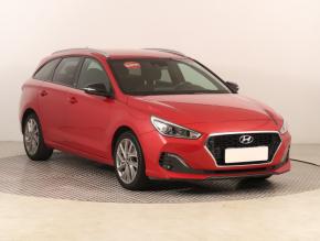 Hyundai i30  1.4 T-GDI 