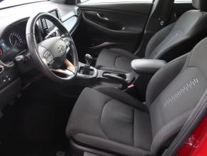 Hyundai i30  1.4 T-GDI 