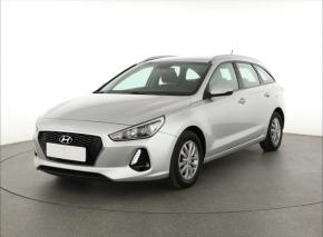 Hyundai i30  1.6 CRDi Trikolor Plus 