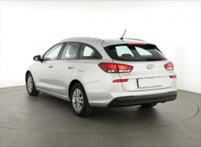 Hyundai i30  1.6 CRDi Trikolor Plus 