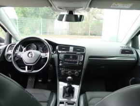 Volkswagen Golf  2.0 TDI 