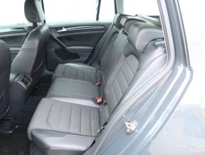 Volkswagen Golf  2.0 TDI 