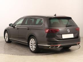 Volkswagen Passat  2.0 TDI R-Line 