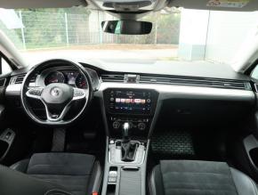 Volkswagen Passat  2.0 TDI R-Line 