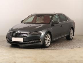 Škoda Superb  2.0 TSI Laurin&Klement 