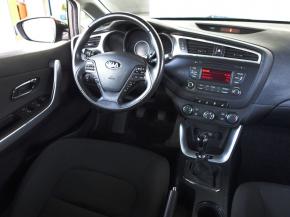 Kia Ceed  1.4 MPI 