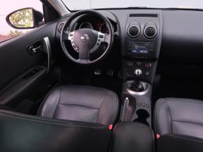 Nissan Qashqai  1.6 