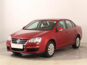 Volkswagen Jetta  1.6 Trendline 