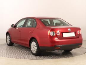 Volkswagen Jetta  1.6 Trendline 