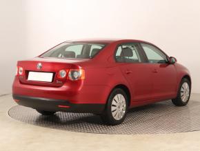 Volkswagen Jetta  1.6 Trendline 