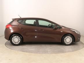 Kia Ceed  1.4 CVVT 