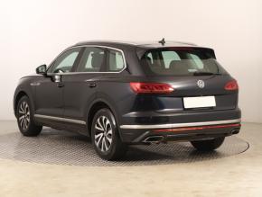 Volkswagen Touareg  3.0 TDI Elegance 