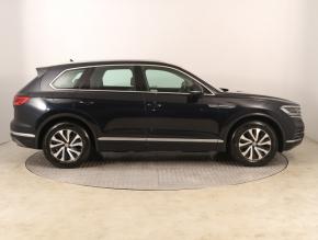 Volkswagen Touareg  3.0 TDI Elegance 