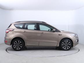 Ford Kuga  2.0 TDCi ST-Line 