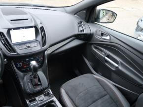 Ford Kuga  2.0 TDCi ST-Line 