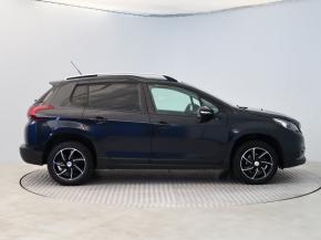 Peugeot 2008  1.2 PureTech 