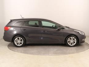 Kia Ceed  1.6 GDI 