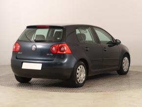 Volkswagen Golf  1.6 FSI 