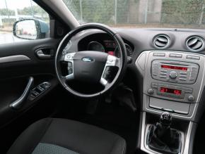 Ford Mondeo  1.8 TDCi 