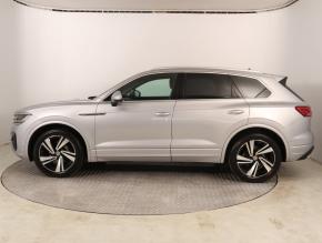 Volkswagen Touareg  3.0 TDI 